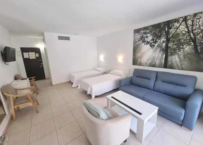 Pyr And Pool Ii * Fuengirola