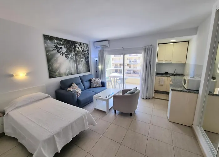 Pyr And Pool Ii Daire *